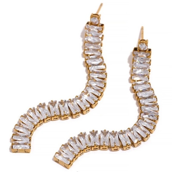 Golden Long Tassel Drop Earrings Luxury Cubic Zirconia Gold Plated New - Picture 7 of 7